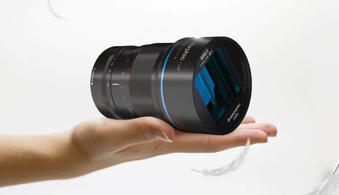 Sirui 50mm f/1.8 1.33x Anamorphic lens for Canon RF mount Anamorphic Lens | Sirui Australia | 3