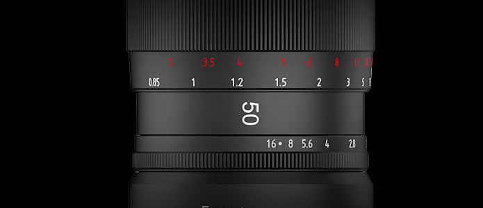 Sirui 50mm f/1.8 1.33x Anamorphic lens for Sony E Mount (APS-C) Anamorphic Lens | Sirui Australia | 3