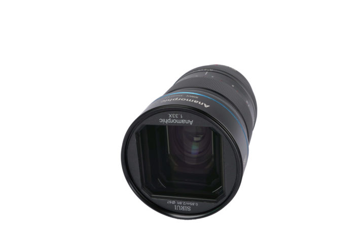 Sirui 35mm f/1.8 1.33x Anamorphic lens for L mount Anamorphic Lens | Sirui Australia | 3
