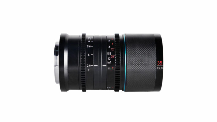 Sirui 35mm T2.9 1.6x Carbon Fiber Anamorphic lens for Sony E Mount (Blue Flare) Anamorphic Lens | Sirui Australia | 5