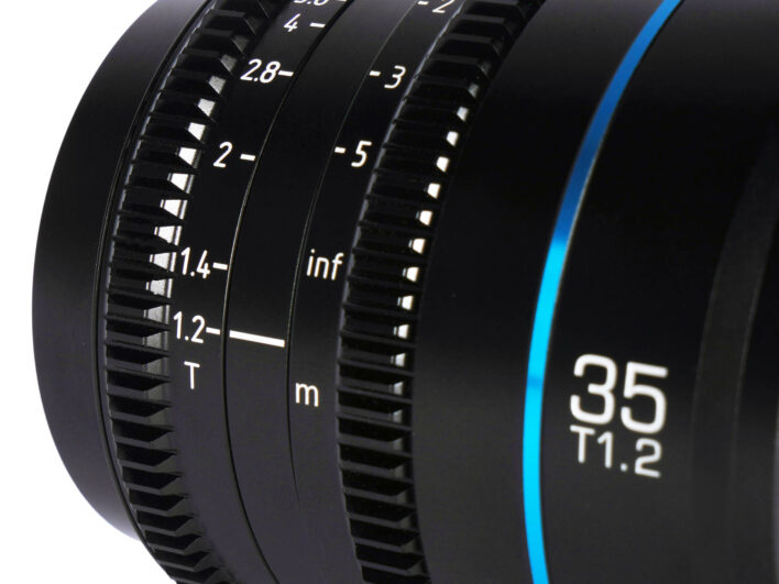 Sirui Nightwalker 35mm T1.2 S35 Cine Lens for M4/3 Mount – Gun Metal Gray APSC/S35/MFT | Sirui Australia | 5