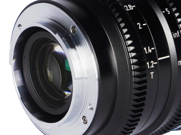 Sirui Nightwalker 35mm T1.2 S35 Cine Lens for M4/3 Mount – Gun Metal Gray APSC/S35/MFT | Sirui Australia | 6