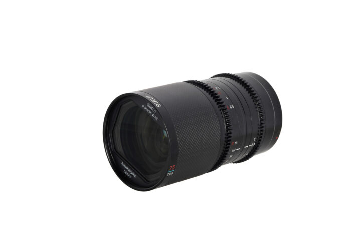 Sirui 75mm T2.9 1.6x Carbon Fiber Anamorphic lens for L Mount (Neutral Flare) Anamorphic Lens | Sirui Australia | 4